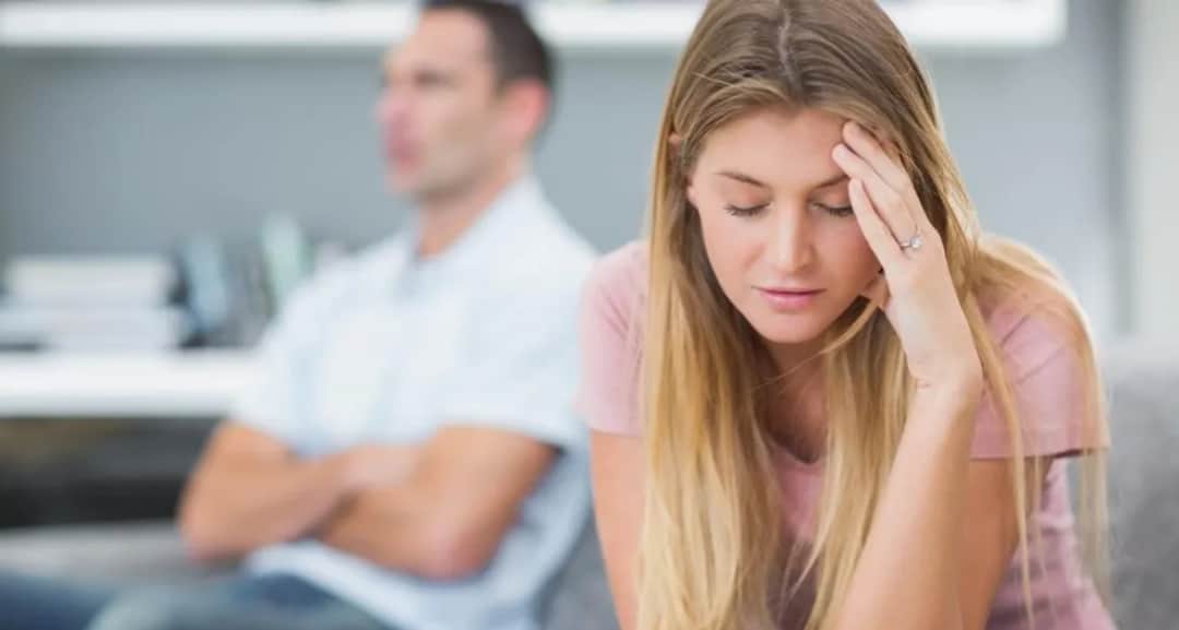 Czy romans ma sens - poznaj prawdziwe konsekwencje zdrady w związku