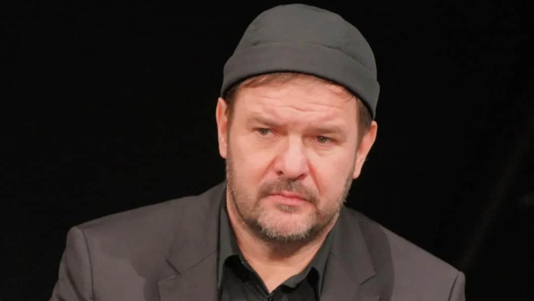 Tomasz Karolak bez sensu – humorystyczny utwór, który zaskakuje wszystkich