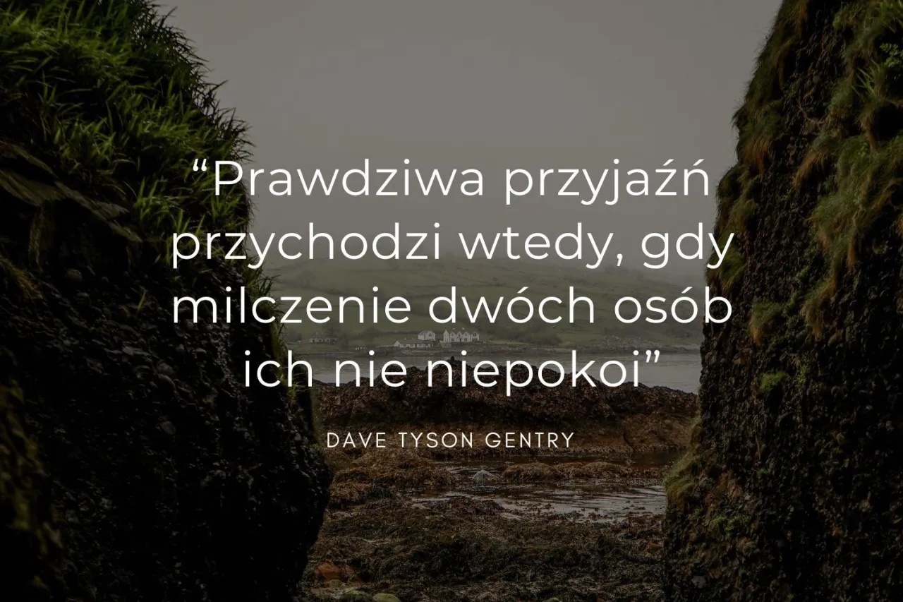 Cytaty o przyjaźni, które pokazują, że przyjaciele są jak rodzina