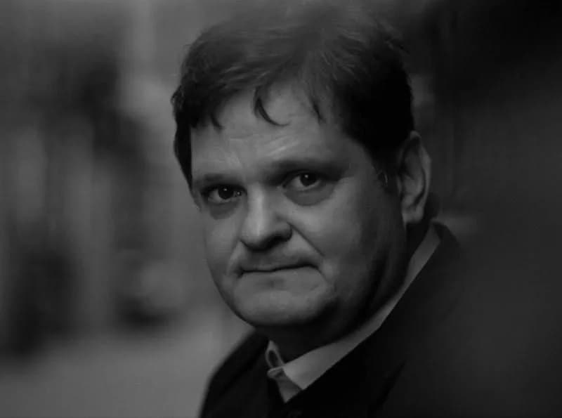 Jarosław Mikołajewski - biografia - życie i osiągnięcia tej postaci